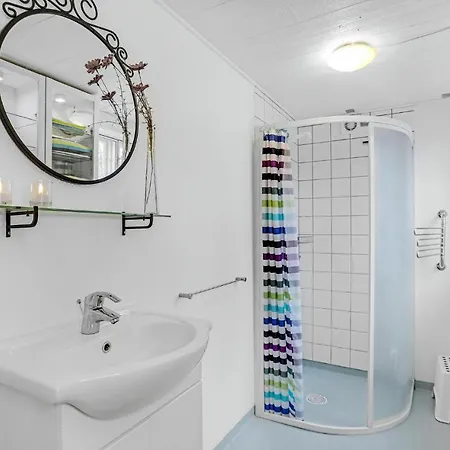 펜션 2 Bedroom Lovely In 알링에