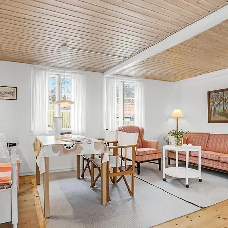 펜션 2 Bedroom Lovely In *
